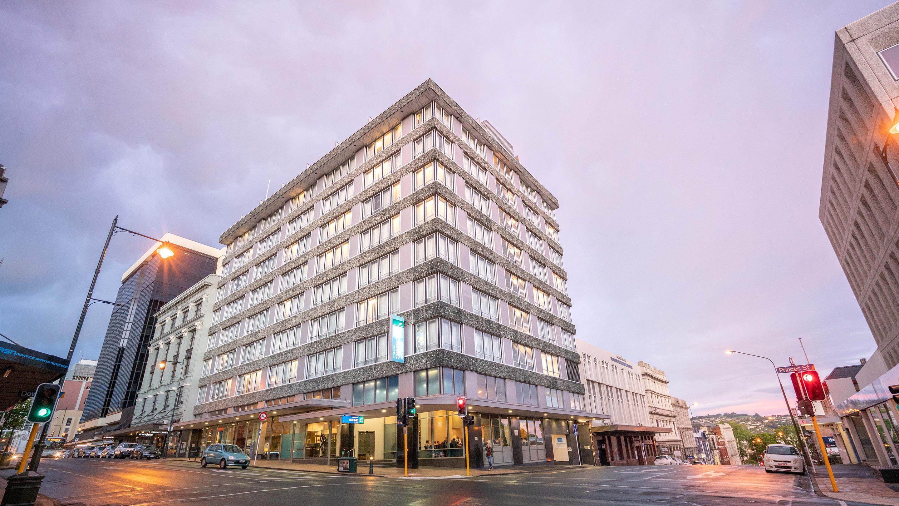 Scenic Hotel Dunedin City Exteriör bild